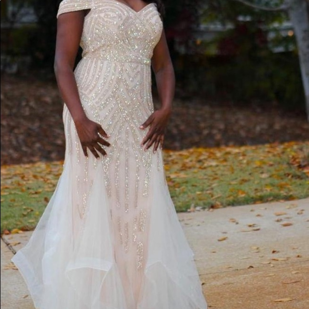 Dress material 100% Polyester - Picture 3 of 3